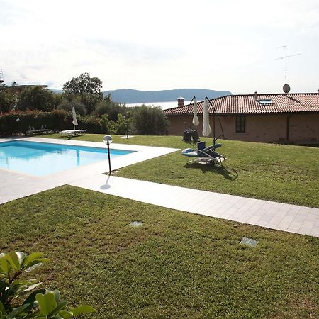 Panorama Lake View, Pool & Garden, 2 Bathrooms, Kingsize & Single-Beds, Fast Internet 토스콜라노마데노 외부 사진