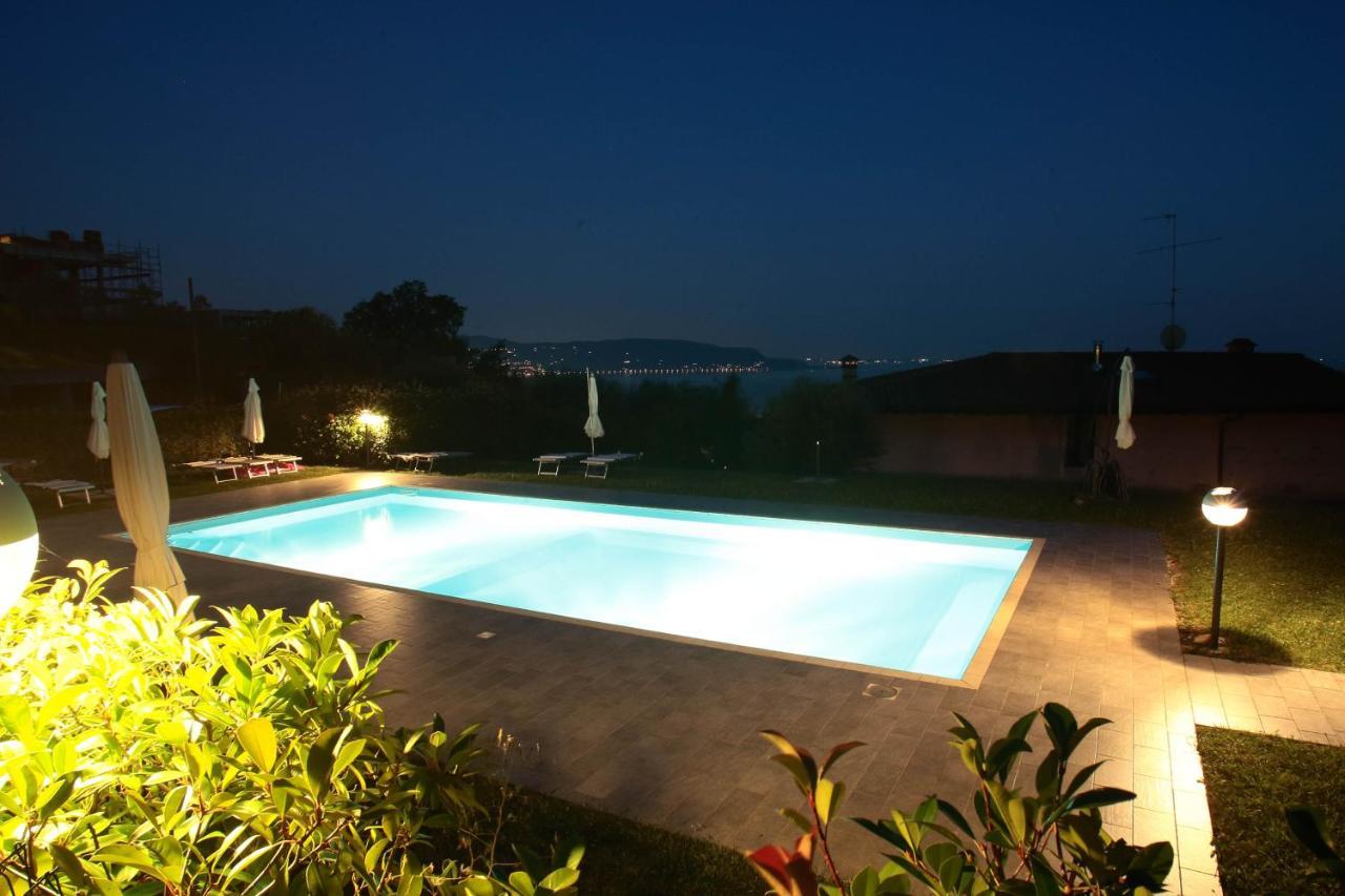 Panorama Lake View, Pool & Garden, 2 Bathrooms, Kingsize & Single-Beds, Fast Internet 토스콜라노마데노 외부 사진