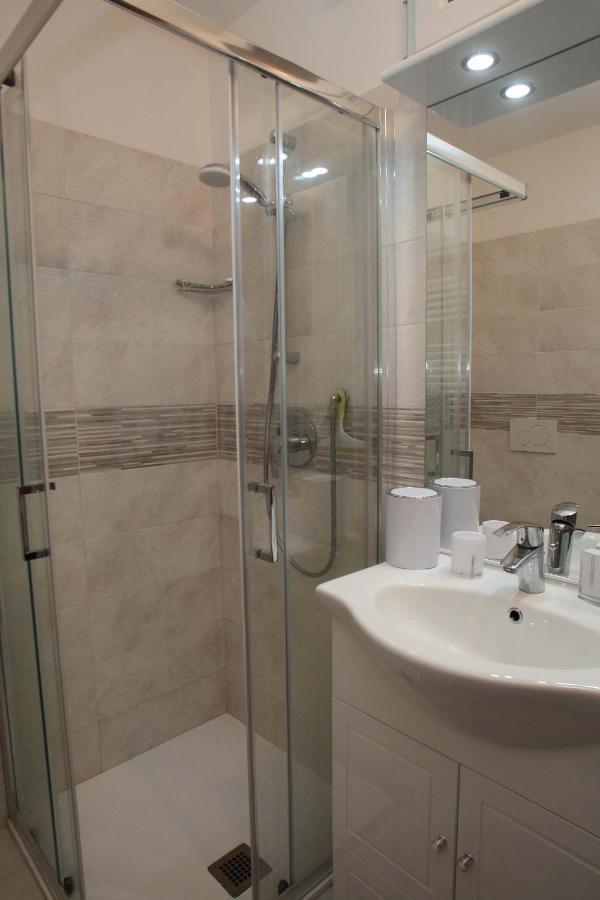 Panorama Lake View, Pool & Garden, 2 Bathrooms, Kingsize & Single-Beds, Fast Internet 토스콜라노마데노 외부 사진