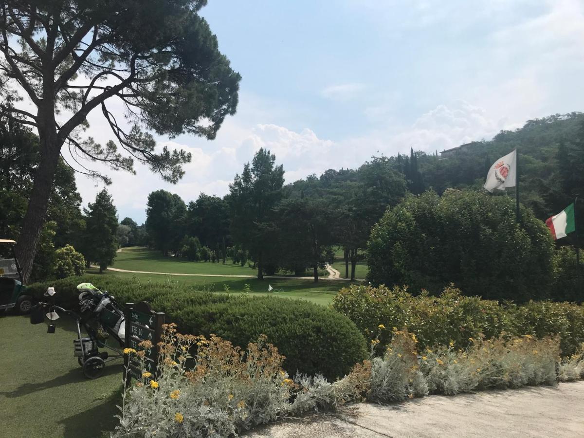 Panorama Lake View, Pool & Garden, 2 Bathrooms, Kingsize & Single-Beds, Fast Internet 토스콜라노마데노 외부 사진